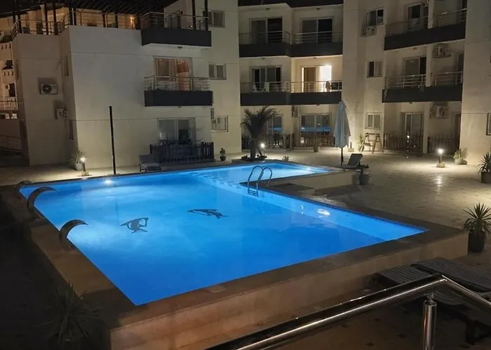 Smart Near Apartment *