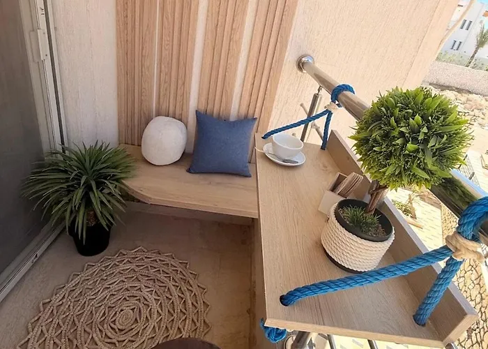 Smart Near Apartment *